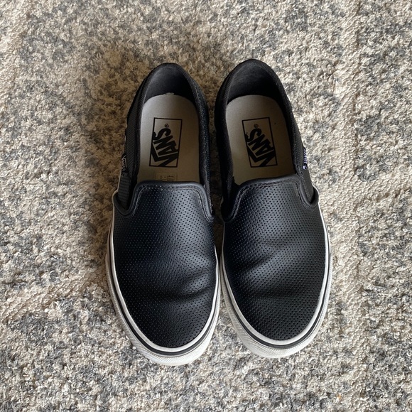 SLIP-ON PERF LEATHER SHOE VANS size 6 - Picture 1 of 4